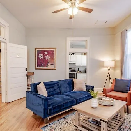 Dauphin District Darling #1-Downtown, Restaurants Apartment Mobile Exterior photo