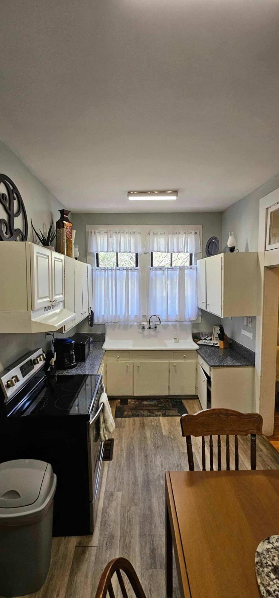 Appartamento Dauphin District Darling #1-downtown, Restaurants *