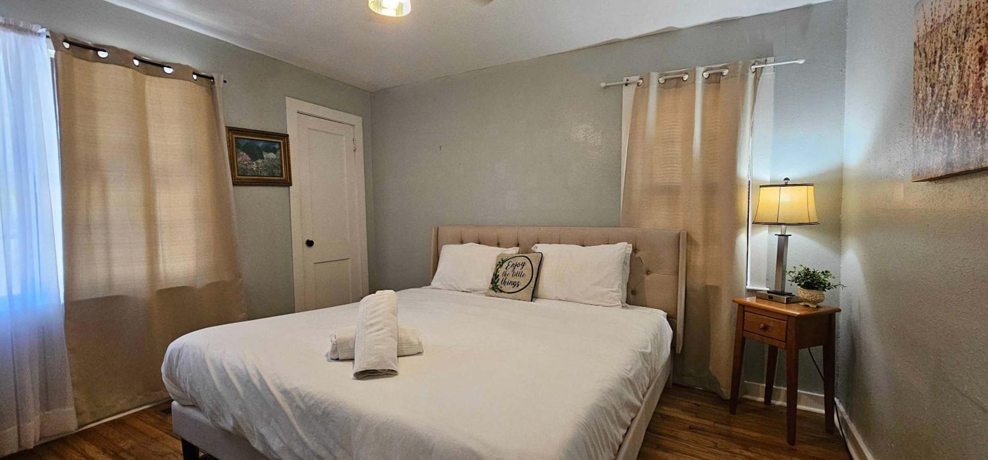 Dauphin District Darling #1-downtown, Restaurants Appartamento *
